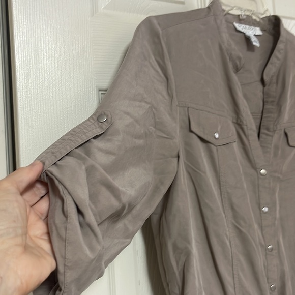 Forever 21 dress. Size medium. Great condition! - Picture 5 of 10